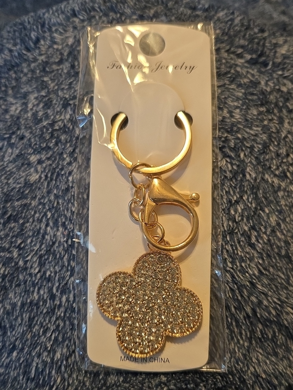 3/$10 Bundle Deals Fashion Jewelry Gold Toned Crystal Four-Leaf Clover Keychain
